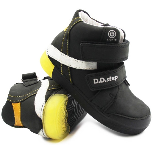 Świecące buty dla chłopca na wiosnę D.D.Step A068-398AM LED
